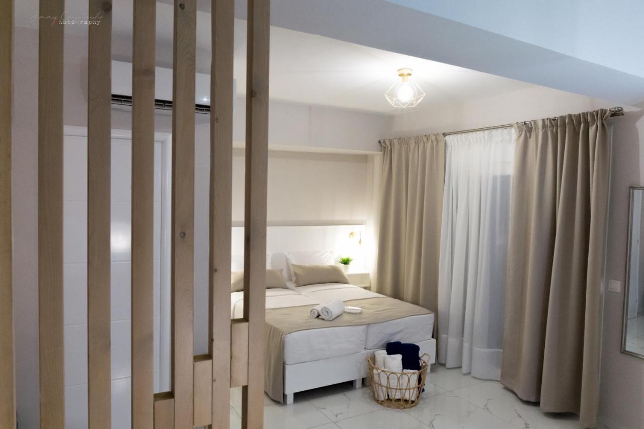 Sunset Brand New Luxury Apt With Pool & Sea View Karpathos Extérieur photo